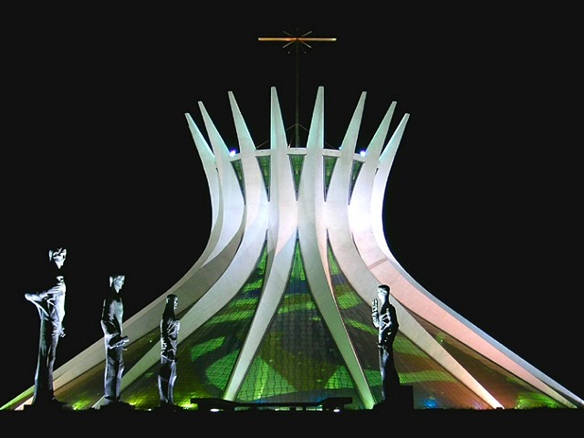 Transportadora para Brasília